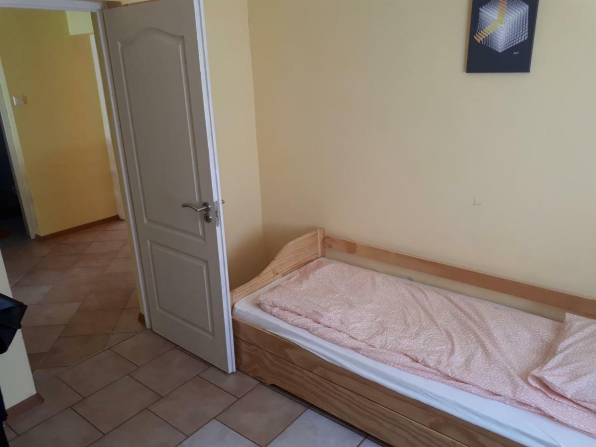 Апартаменти Dyta2 Apartman Гайдусобосло Екстер'єр фото